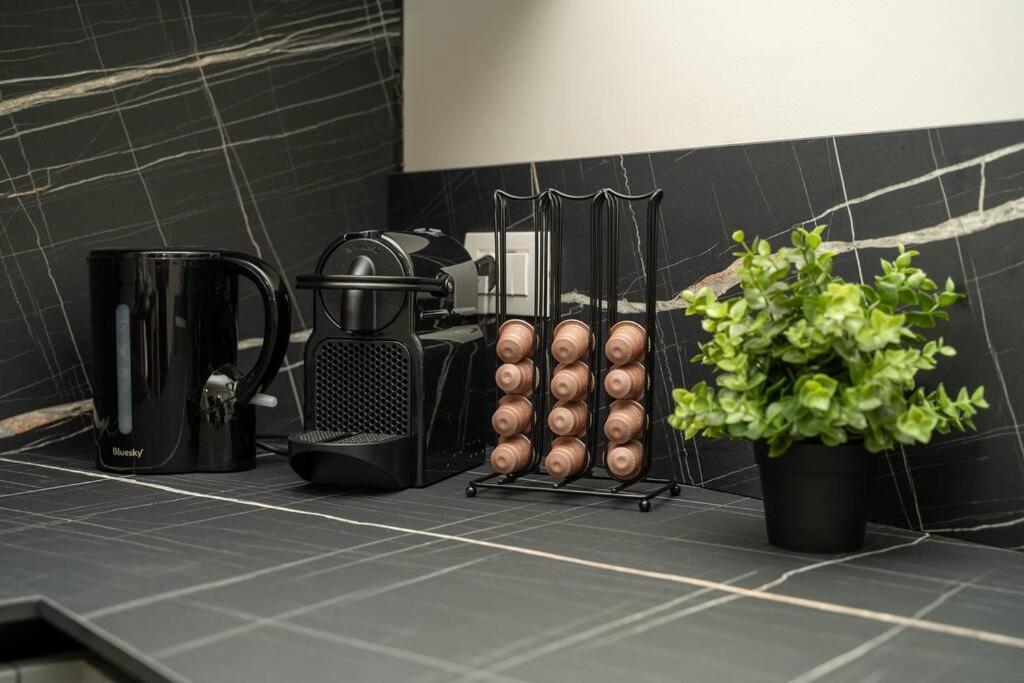 Apt 2 Min From The Cathedral With Private Parking Como Exterior foto